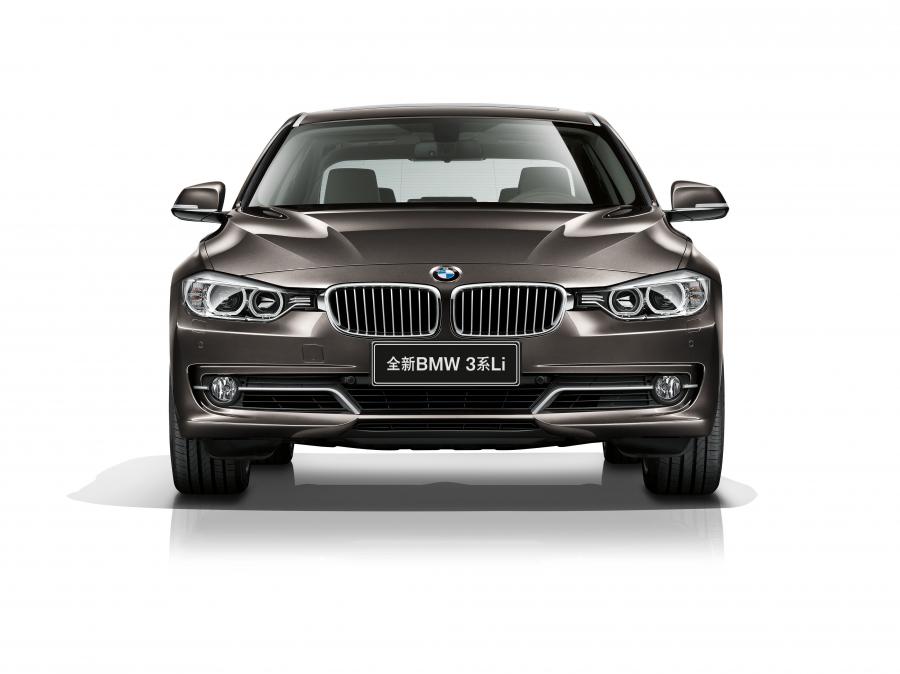  BMW 335Li 2012 года  (фото 23 из 25)